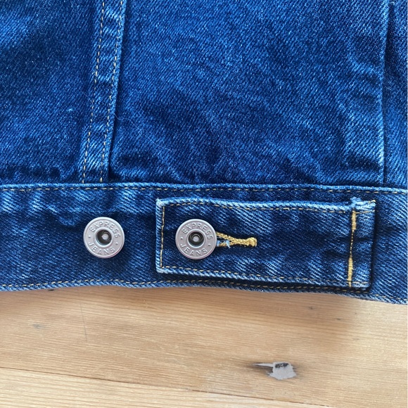 Express Jeans Denim Jacket Cropped Sz S Like New - Picture 9 of 10